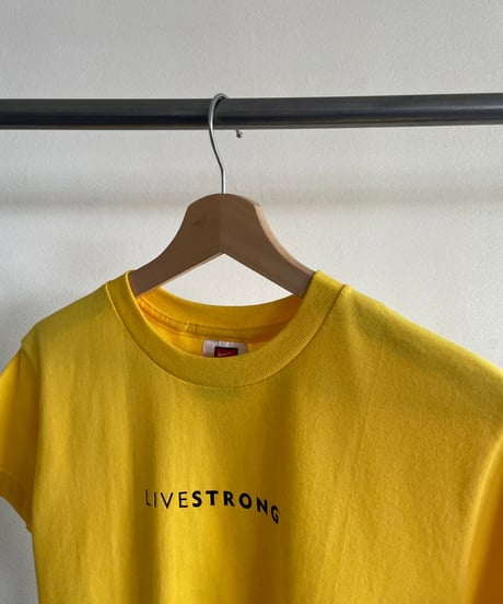 DEAD STOCK 00s NIKE "LIVESTRONG"