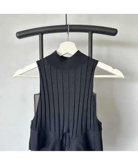 Cross Hem High neck TOPS