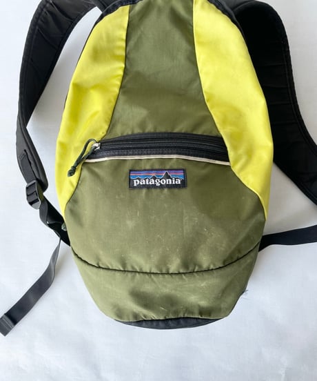 2001s patagonia DAY PACK