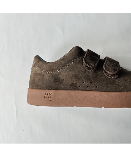 AREth I (velcro) "Dark Brown/Gum"