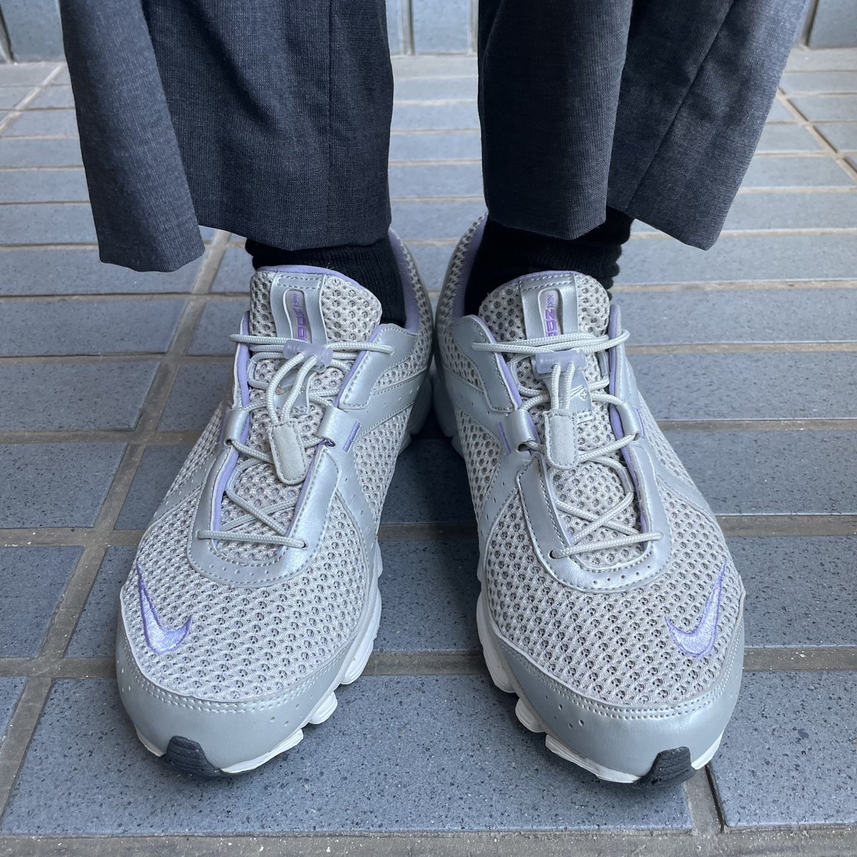 DEAD STOCK NIKE WMNS AIR ZOOM HOT SHOT + | Clout
