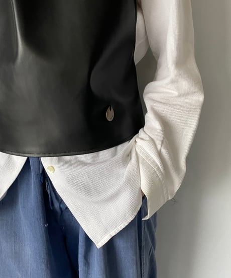 NAM HEAD APRON "FAUX LEATHER”
