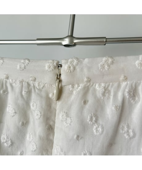 Floral embroidery skirt