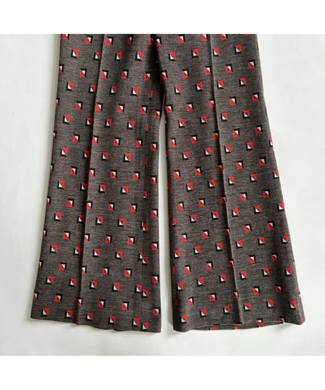 Geometric pattern pants