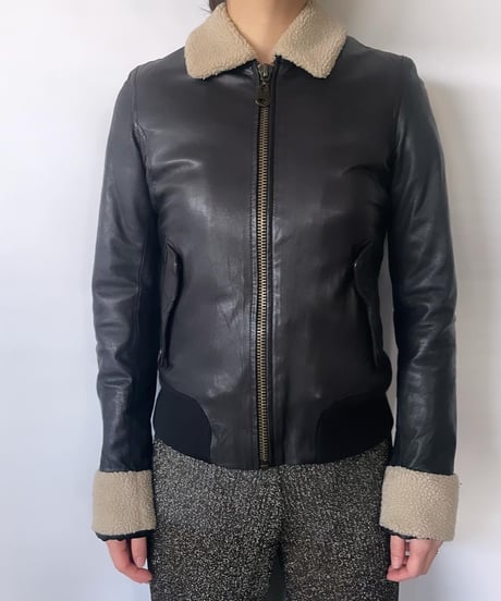 00s woman's leather boa jacket