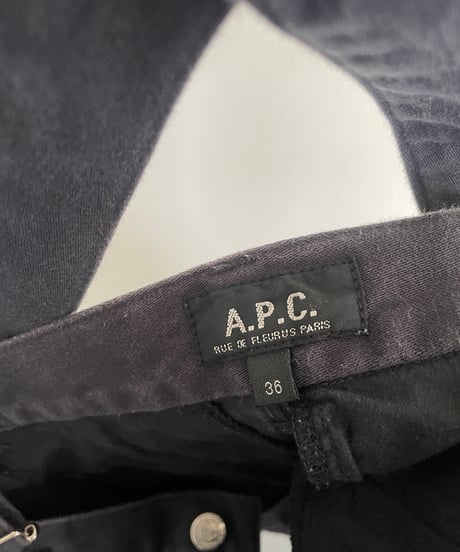 A.P.C. bretlles shorts