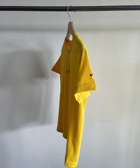 DEAD STOCK 00s NIKE "LIVESTRONG"
