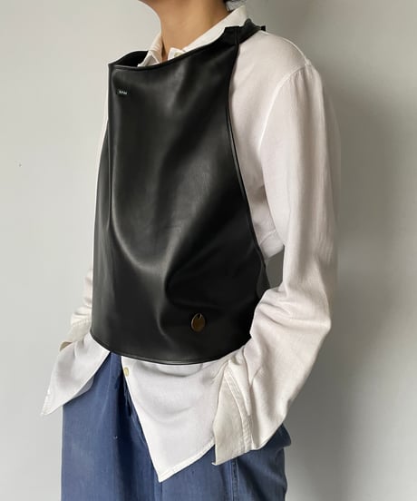 NAM HEAD APRON "FAUX LEATHER”