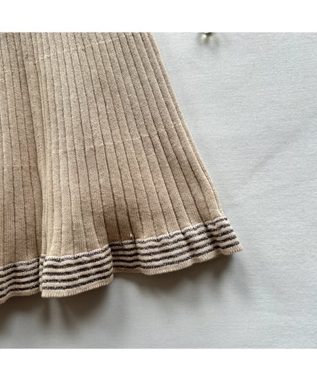 Vintage line flare skirt