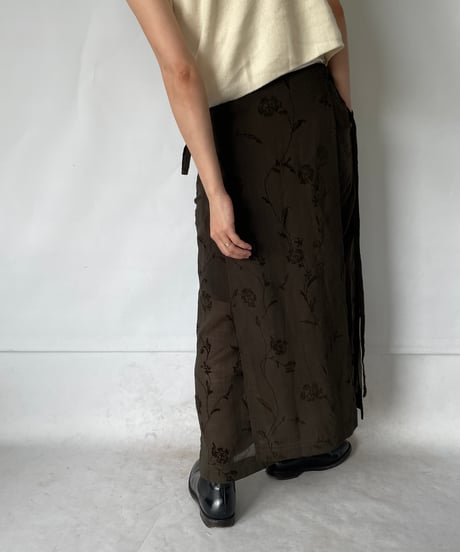 Flocky flower wrap skirt