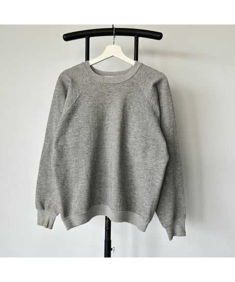 80s "The Fitness Center" Sweat Grey