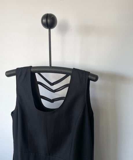 SUSAN H. back design dress 42