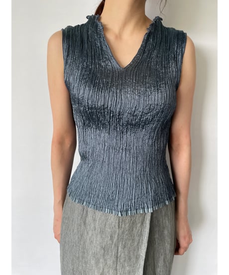 Pleats Tops Blue