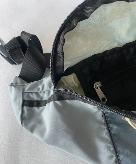 00s patagonia "NUEVO HIP VAULT"