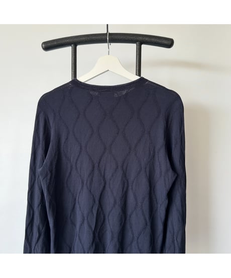 Wiggle pattern knit