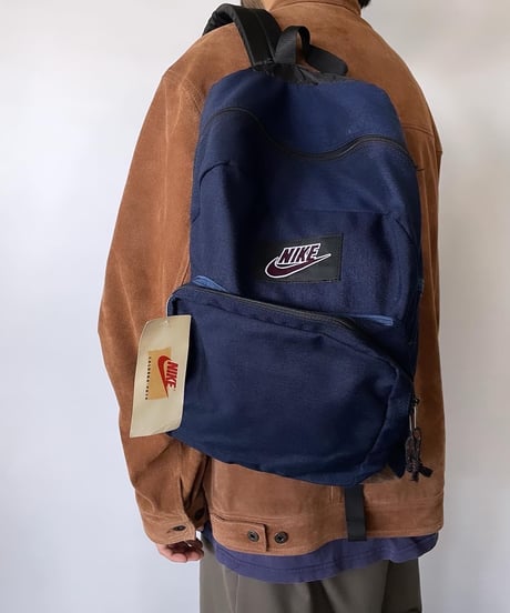 DEAD STOCK 00s NIKE CALDERA PACK