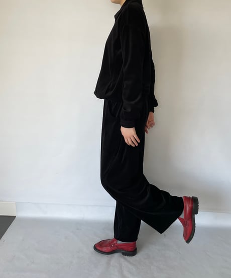 ANDER "VELOUR CURVY PANTS"