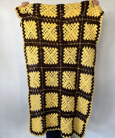 VINTAGE europe  hand made acryl rug