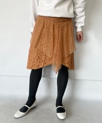 Asymmetrical flower lace skirt