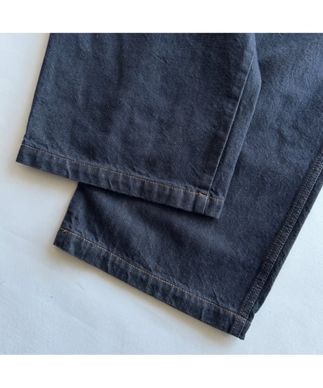 COMFORTABLE REASON "Reactive Dyed Denim"