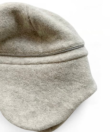 COMFORTABLE REASON ”Fleece Ear Flap“ ASH