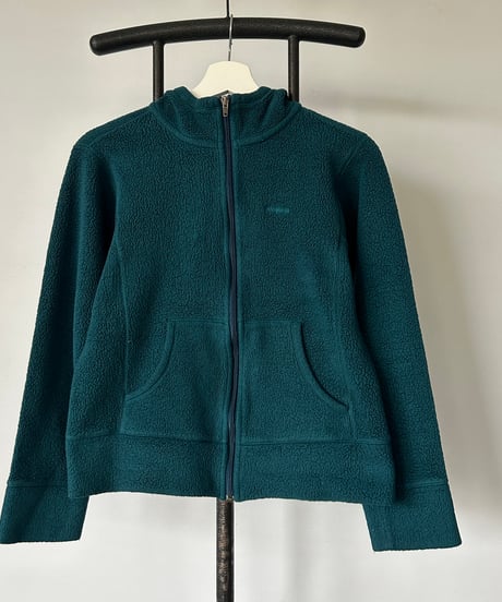 Patagonia　HOODED FLEECE