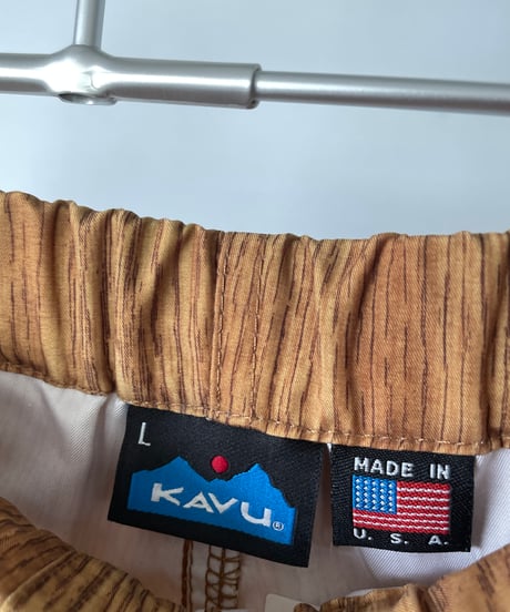 MADE IN USA "KAVU" nylon shorts L