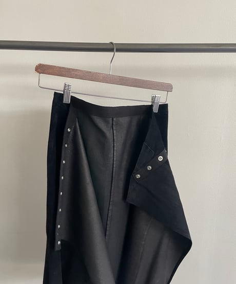 leather skirt