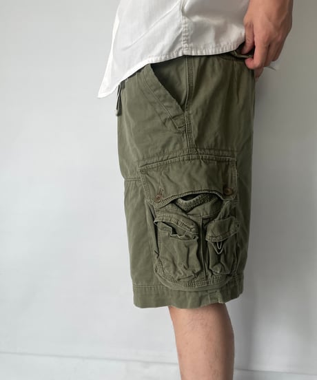 Ralph Lauren cargo shorts 32