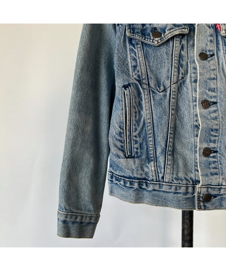 80s Levi's denim jacket