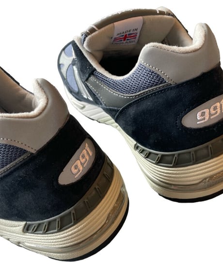 new!! New balance 991 navy