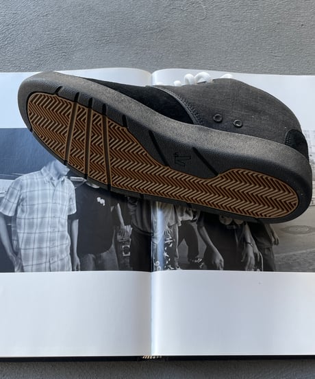 AREth HEMP "BULIT" All Black