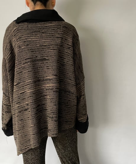 Europe Vintage asymmetry knit