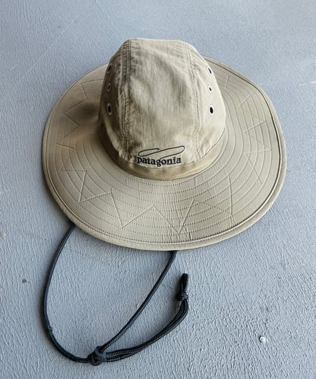 2011s patagonia Sun Booney Hat "olive”