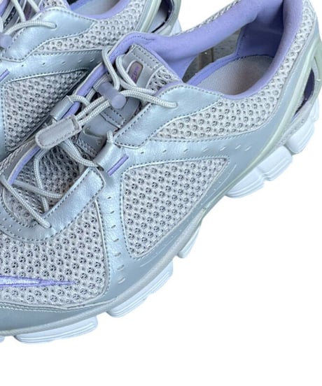 DEAD STOCK  NIKE WMNS AIR ZOOM HOT SHOT +