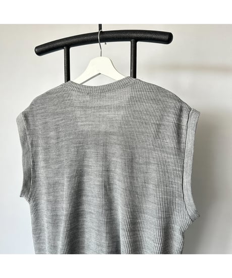 70s LACOSTE V-neck Vest