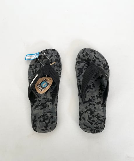 DEAD STOCK patagonia "reflip chip"