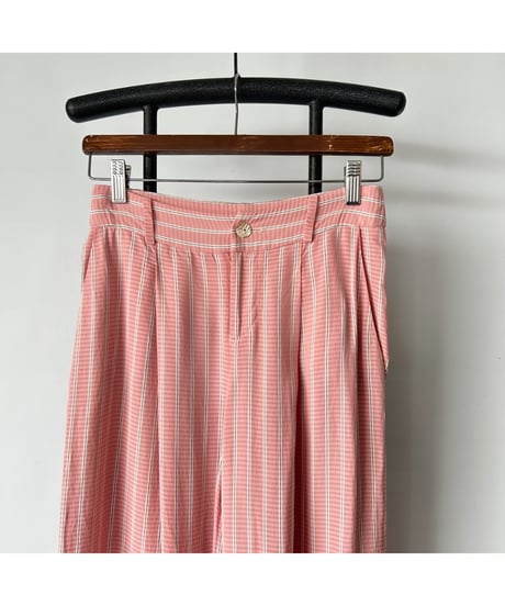 Pink stripe wide pants