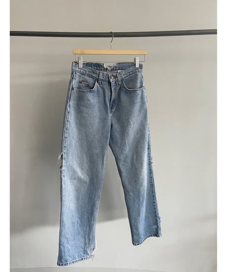 90s Levis 562 damage denim
