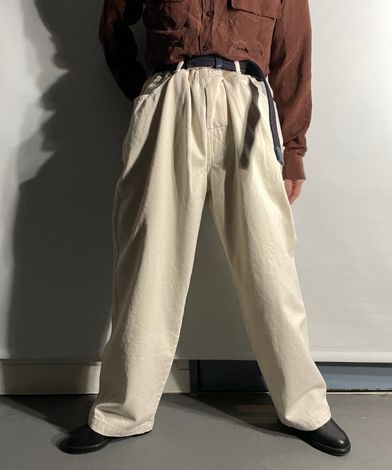 COMFORTABLE REASON ”Rodeo Slacks“ OFF | Clout COMFORTABLE REASON ”Rodeo Slacks“ OFF | Clout