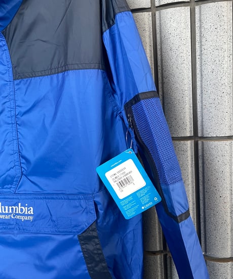 DEAD STOCK Columbia Challenger Windbreaker S