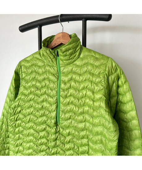 2011s patagonia down pullover jacket