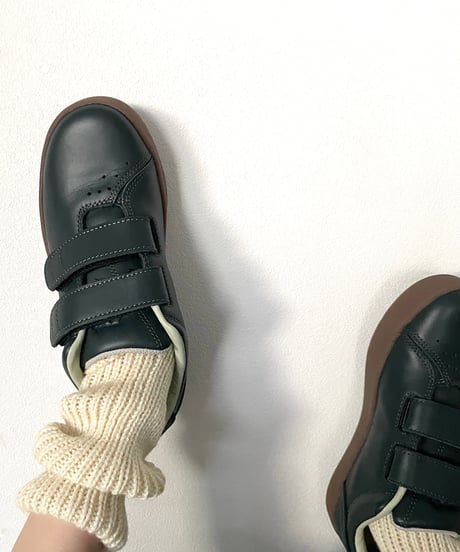 AREth I (velcro) "deep green leather"