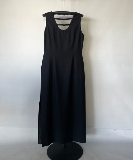 SUSAN H. back design dress 42