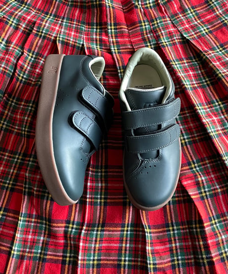 AREth I (velcro) "deep green leather"