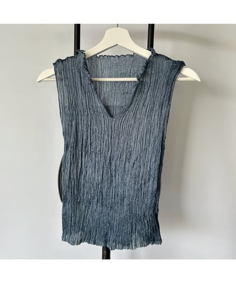 Pleats Tops Blue