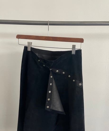 leather skirt