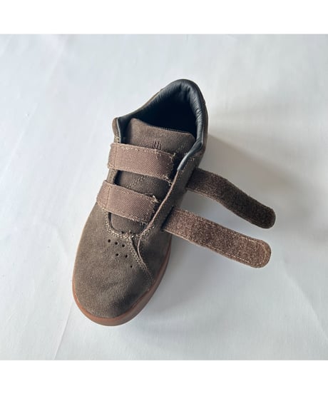 AREth I (velcro) "Dark Brown/Gum"