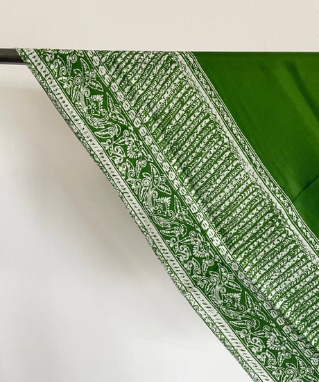 rajabrooke "BATIK WAU SCARF"  lt.hijau