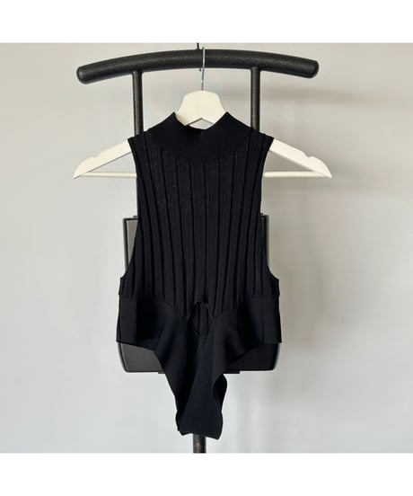 Cross Hem High neck TOPS